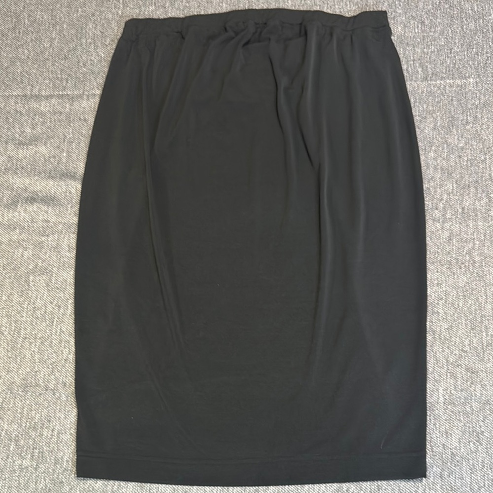 Liz Lange Maternity Black Pencil Skirt Knee-Length